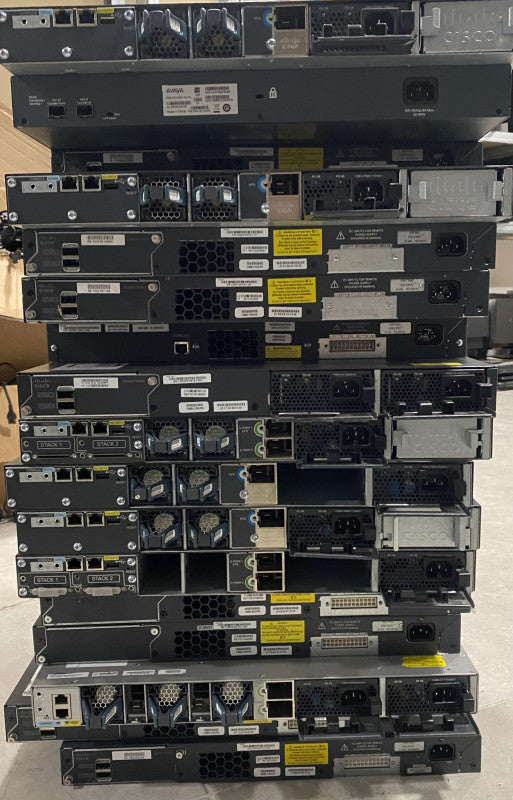 Cisco Switch 24 / 48 portova - Više varijanti na stanju!