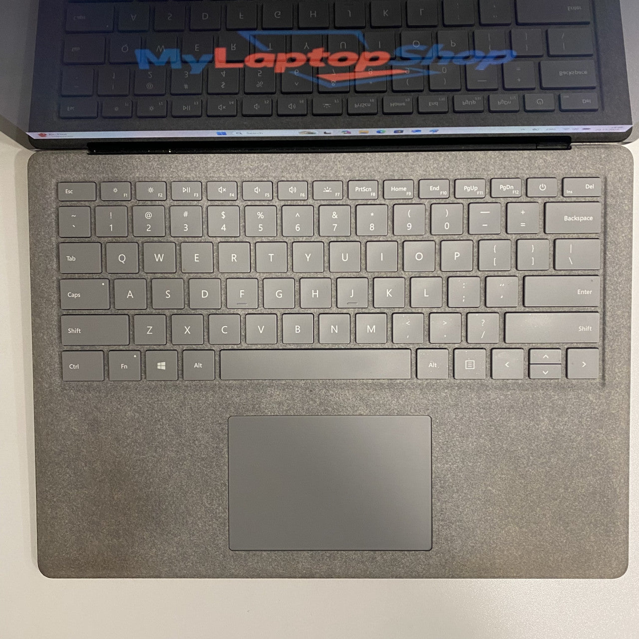 Microsoft Surface Laptop 2 i5-8350U 8/256GB