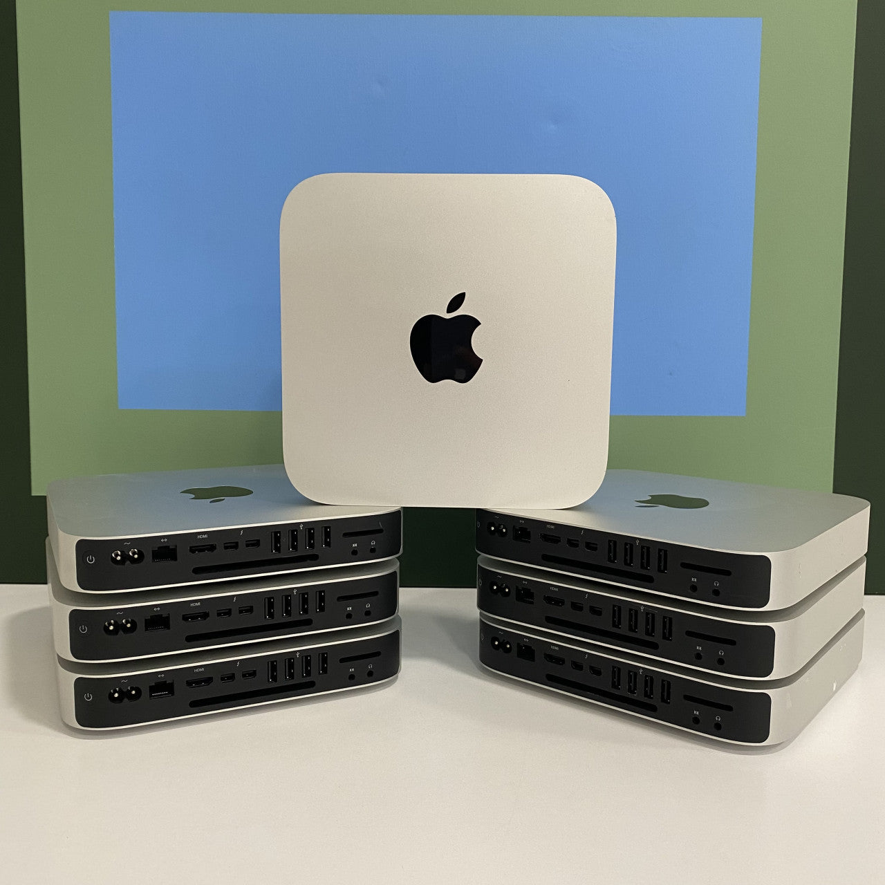 Mac Mini ( Late 2014) i5 Procesor 4/500GB - Više komada na stanju