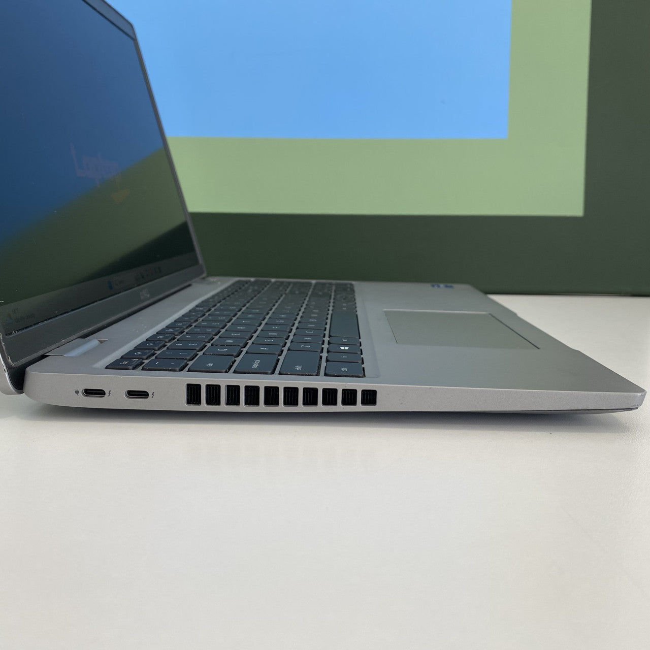 Dell Latitude 5520 i5-1135G7 8/256GB 15.6