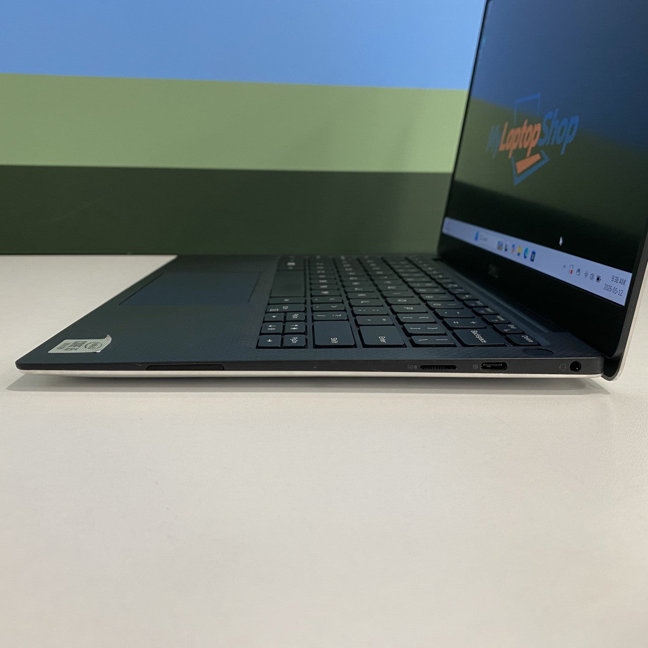 Dell XPS 13 7390 i5-10210U 8/256GB