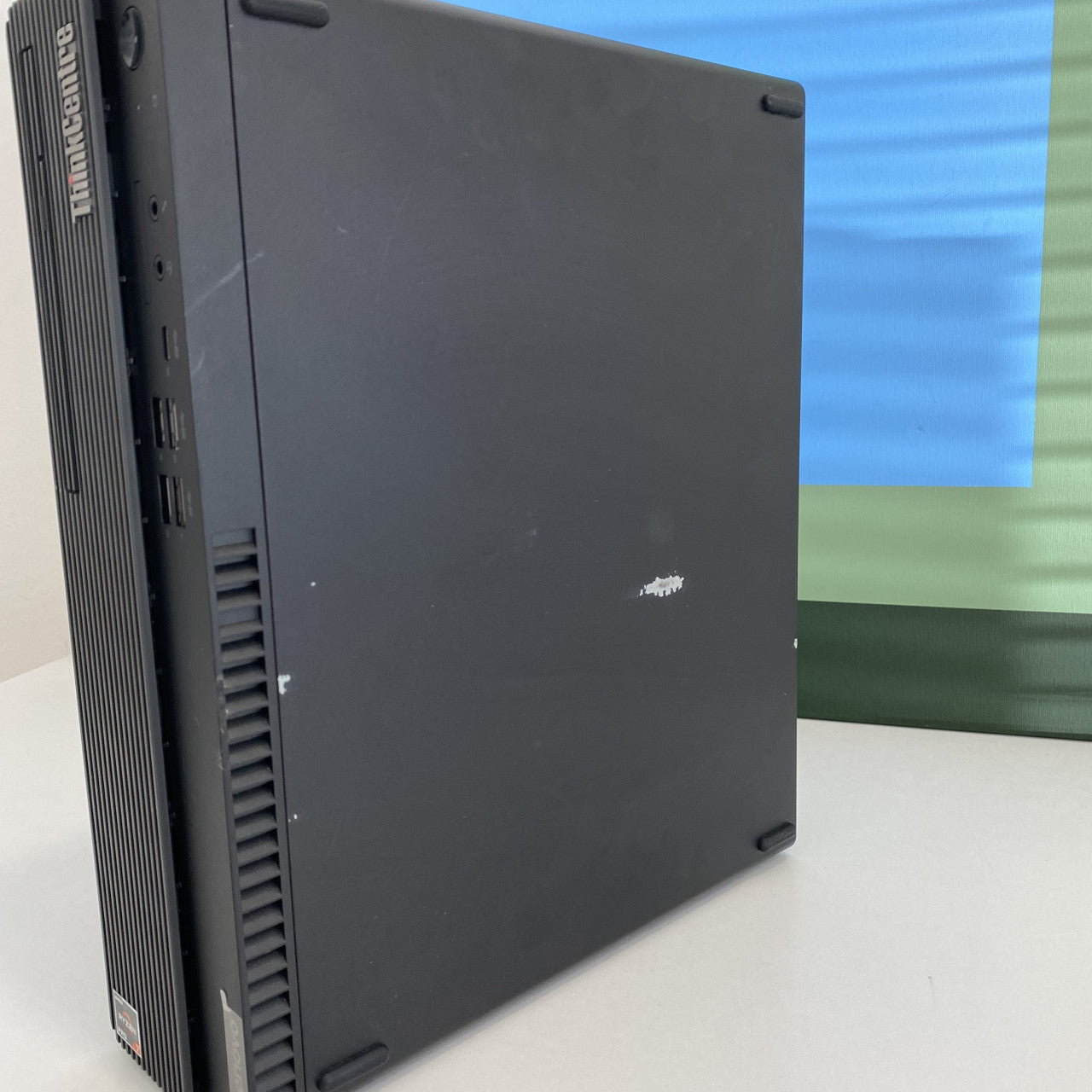 Lenovo ThinkCentre M75s Gen 2 SFF AMD Ryzen 7 PRO 16/256GB