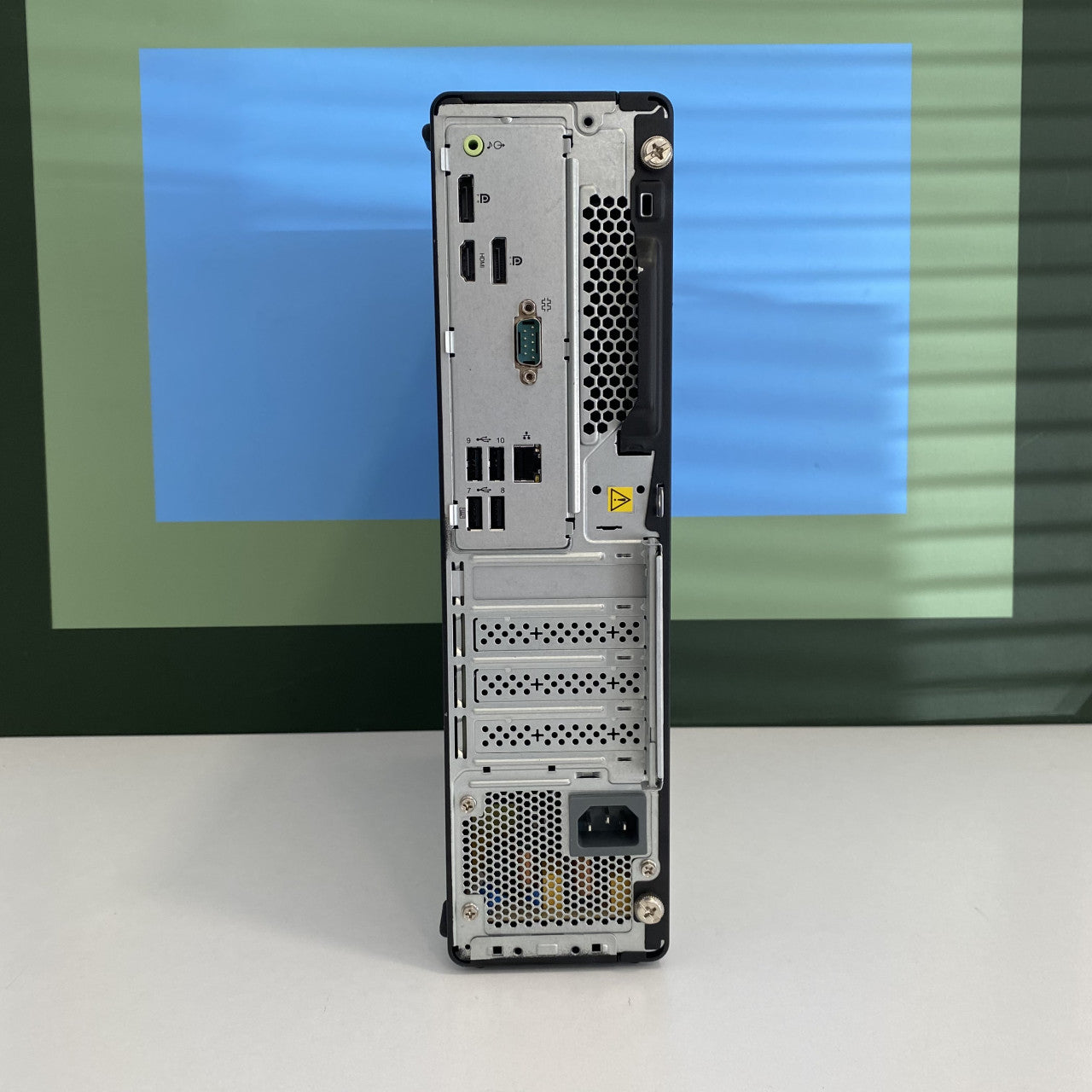 Lenovo ThinkCentre M75s Gen 2 SFF AMD Ryzen 7 PRO 16/256GB