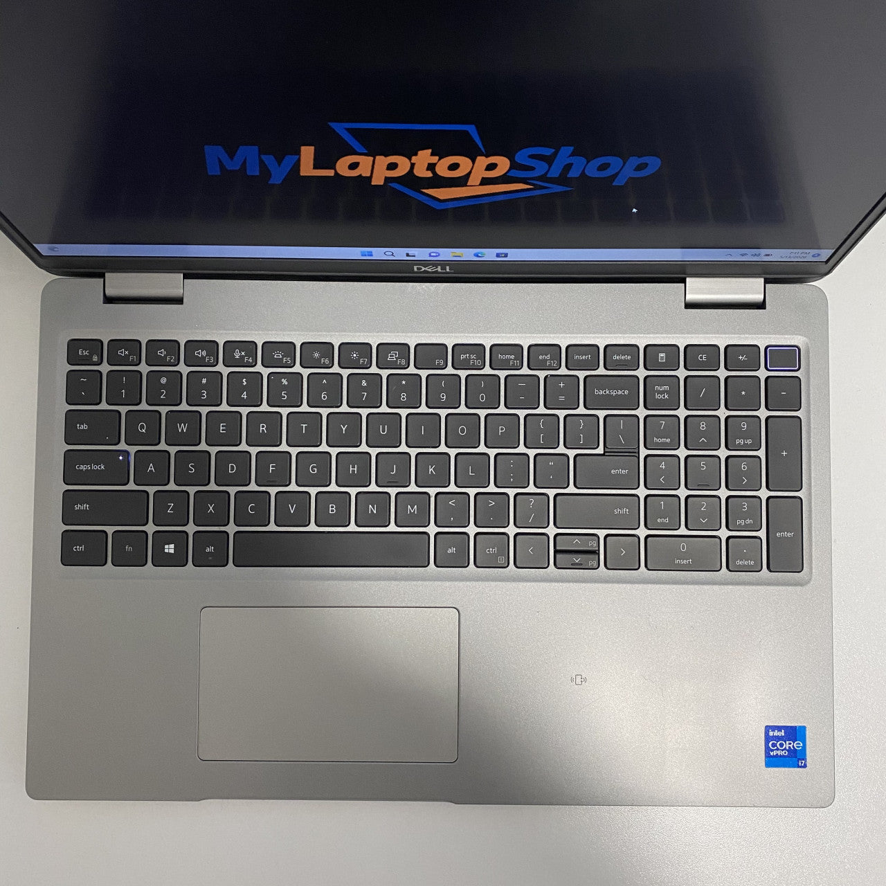 Dell Latitude 5520 i7-1185G7 16/256GB 15.6