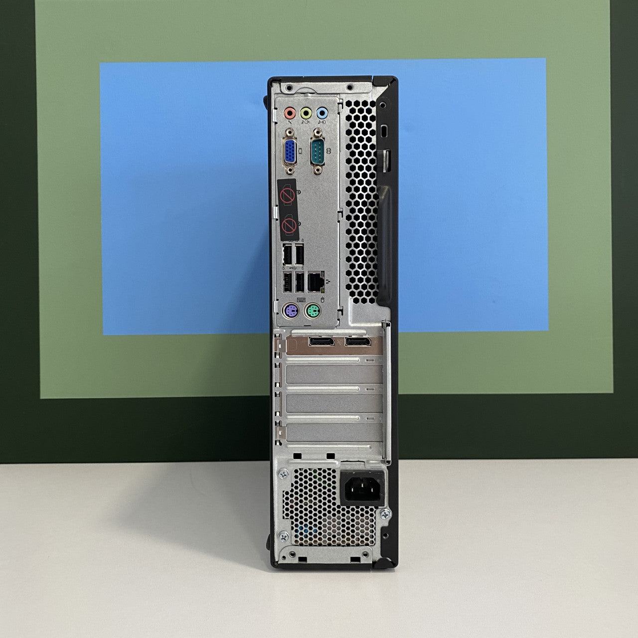 Lenovo ThinkCentre M725s SFF Ryzen 7 PRO 16/256GB