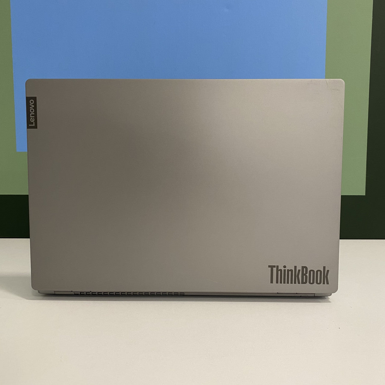 Lenovo ThinkBook 14s i5-8265U 8/256GB Radeon 540X