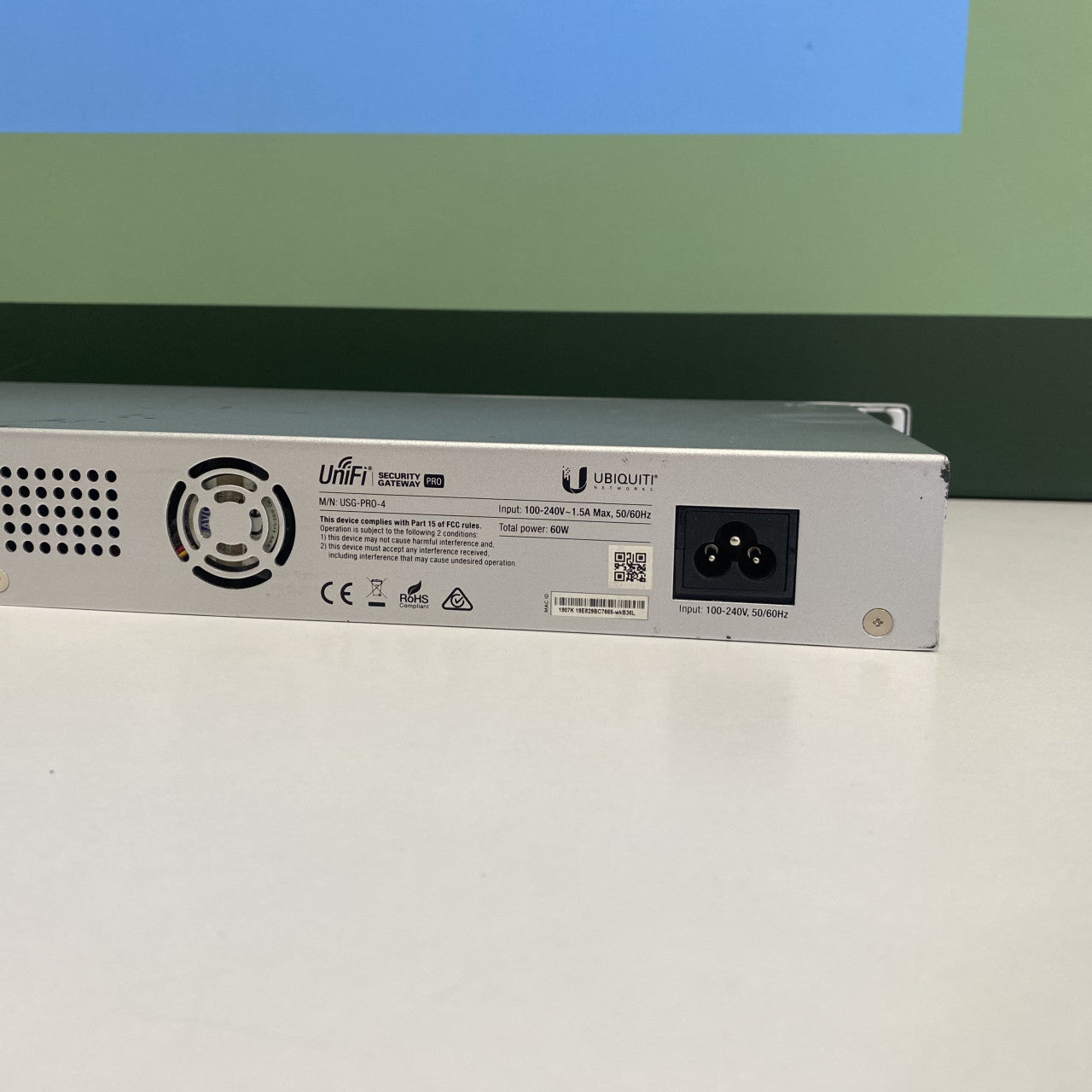 Ubiquiti USG PRO 4 UniFi Security Gateway