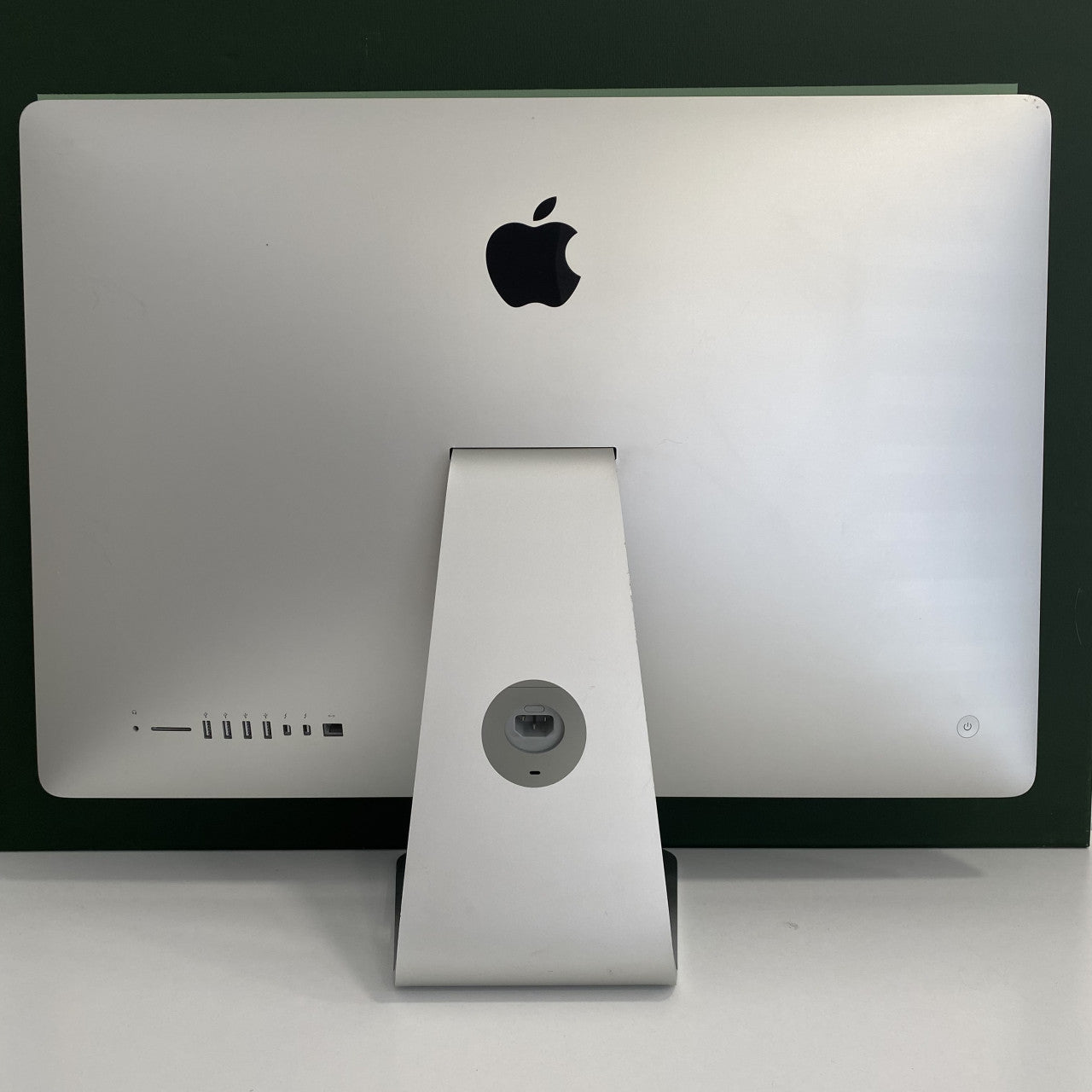 Apple iMac 2015 i7-6700K 24GB 120SSD+2TB HDD