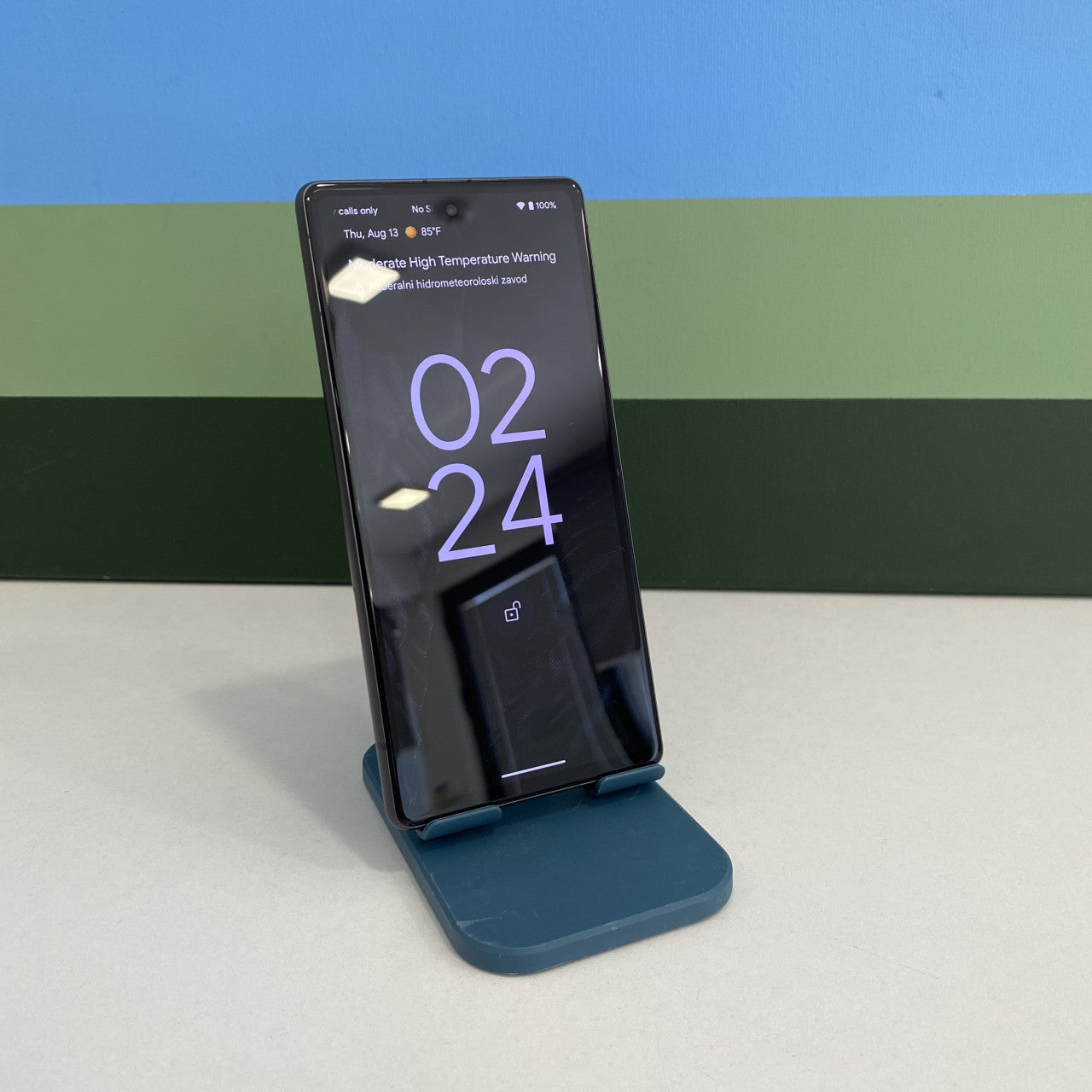 Google Pixel 7a- Charcoal / 128GB
