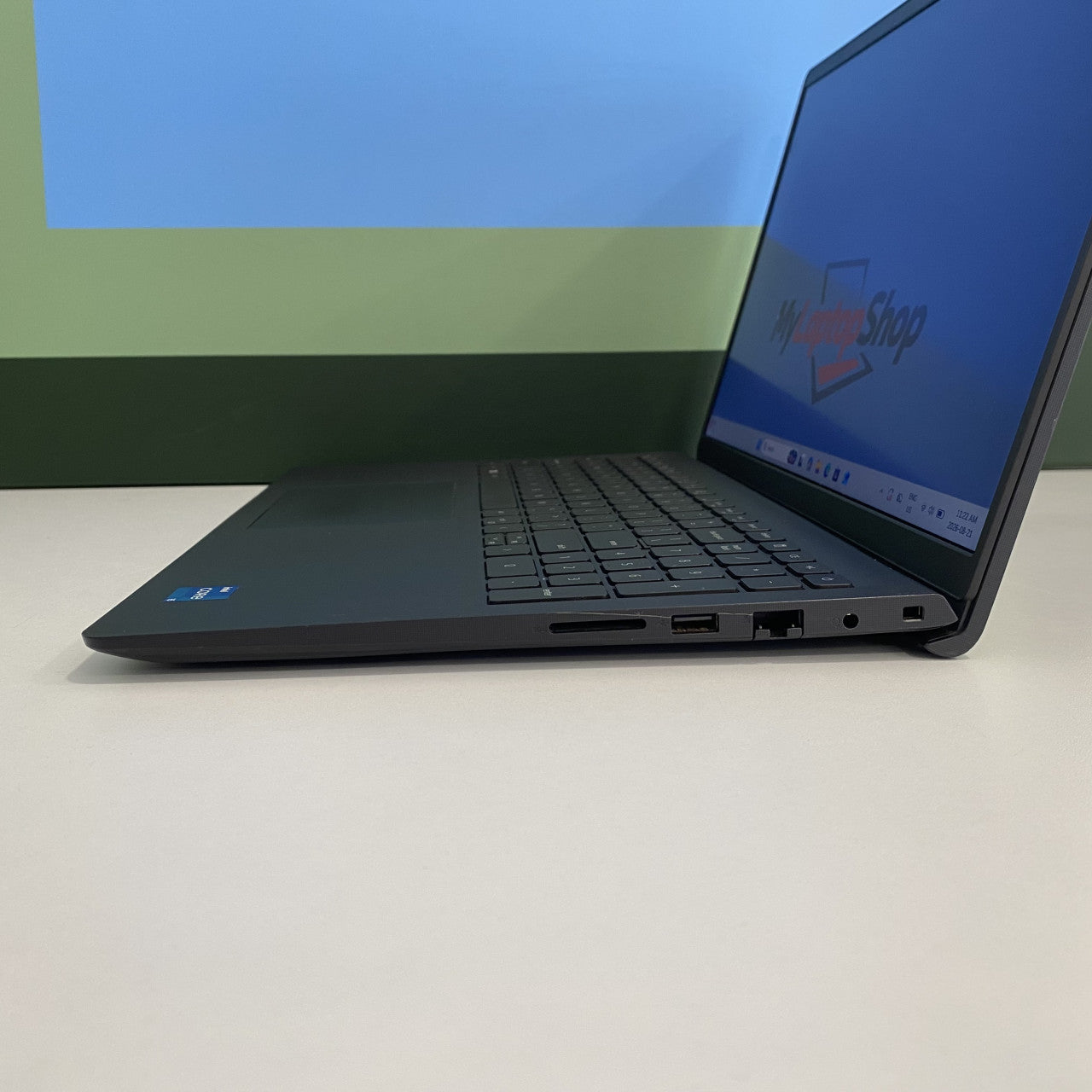 Dell Vostro 15 3510 i5-1135G7 16/512GB