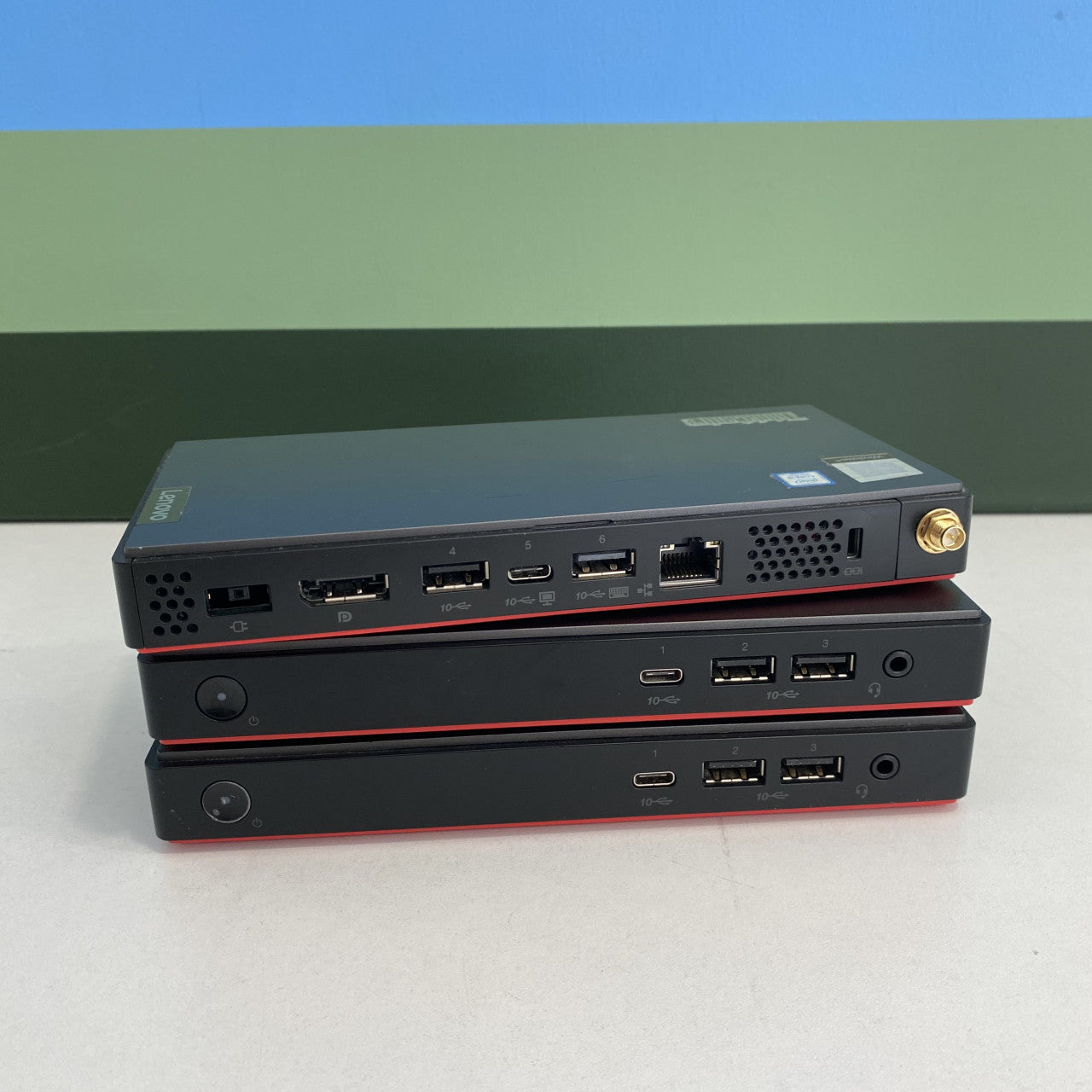 Lenovo ThinkCentre M90n-1 i5-8365U 8/256GB - 3 na stanju