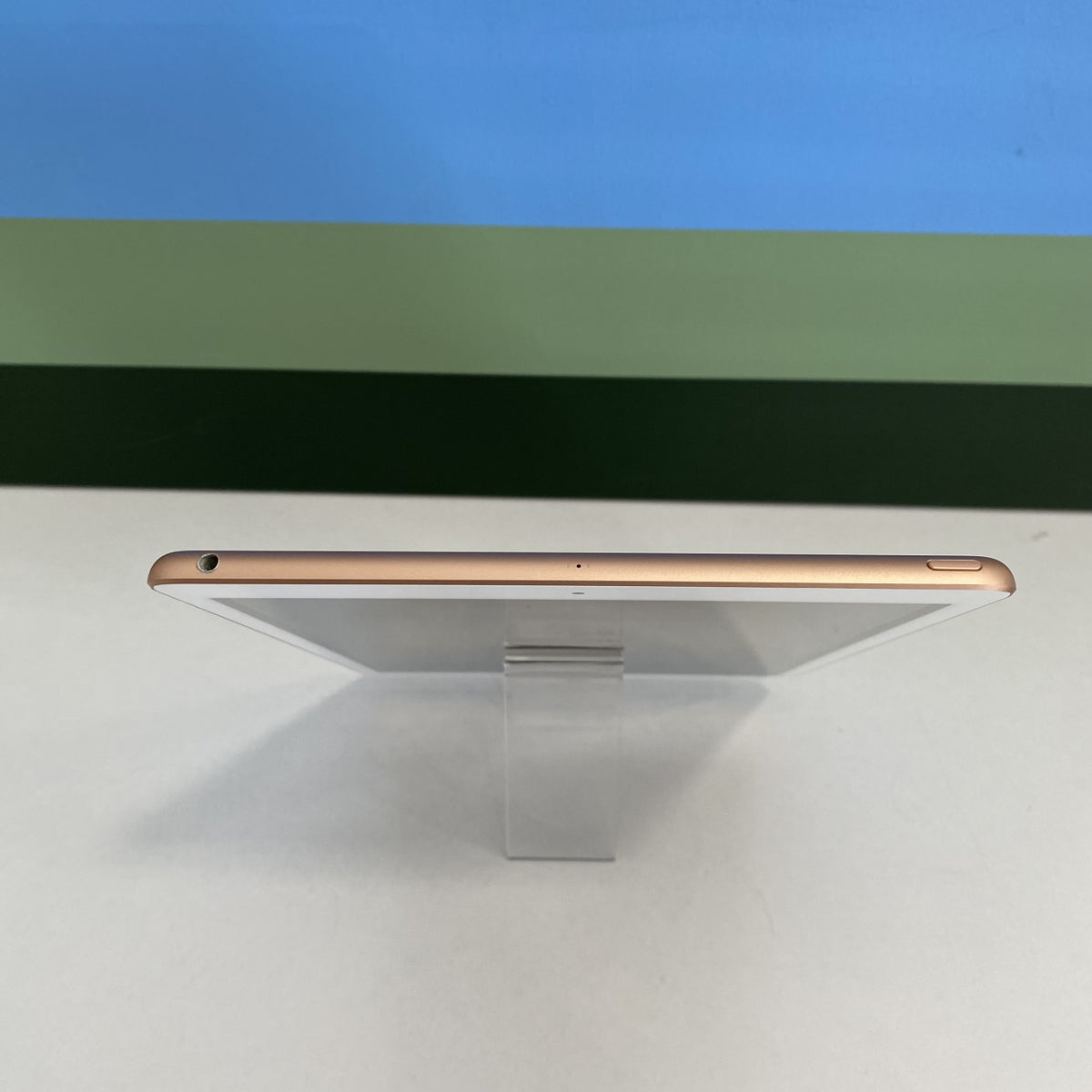 Apple iPad 8th Generacija / 32GB Rose Gold