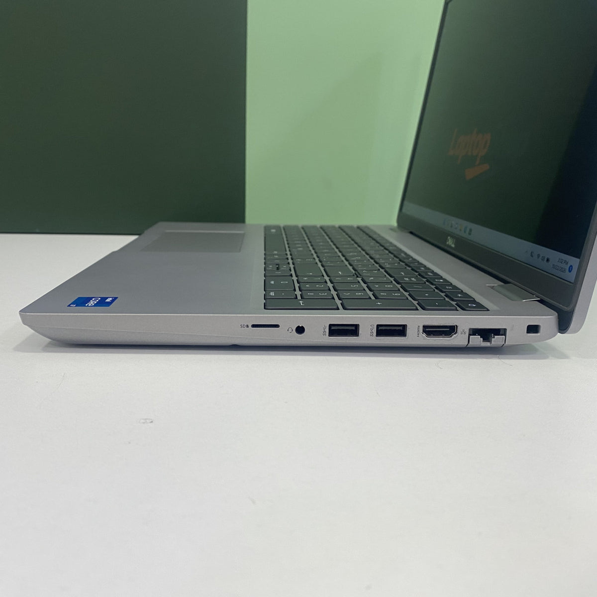 Dell Latitude 5521 TS i7-1185H 32/256GB NVIDIA GeForce