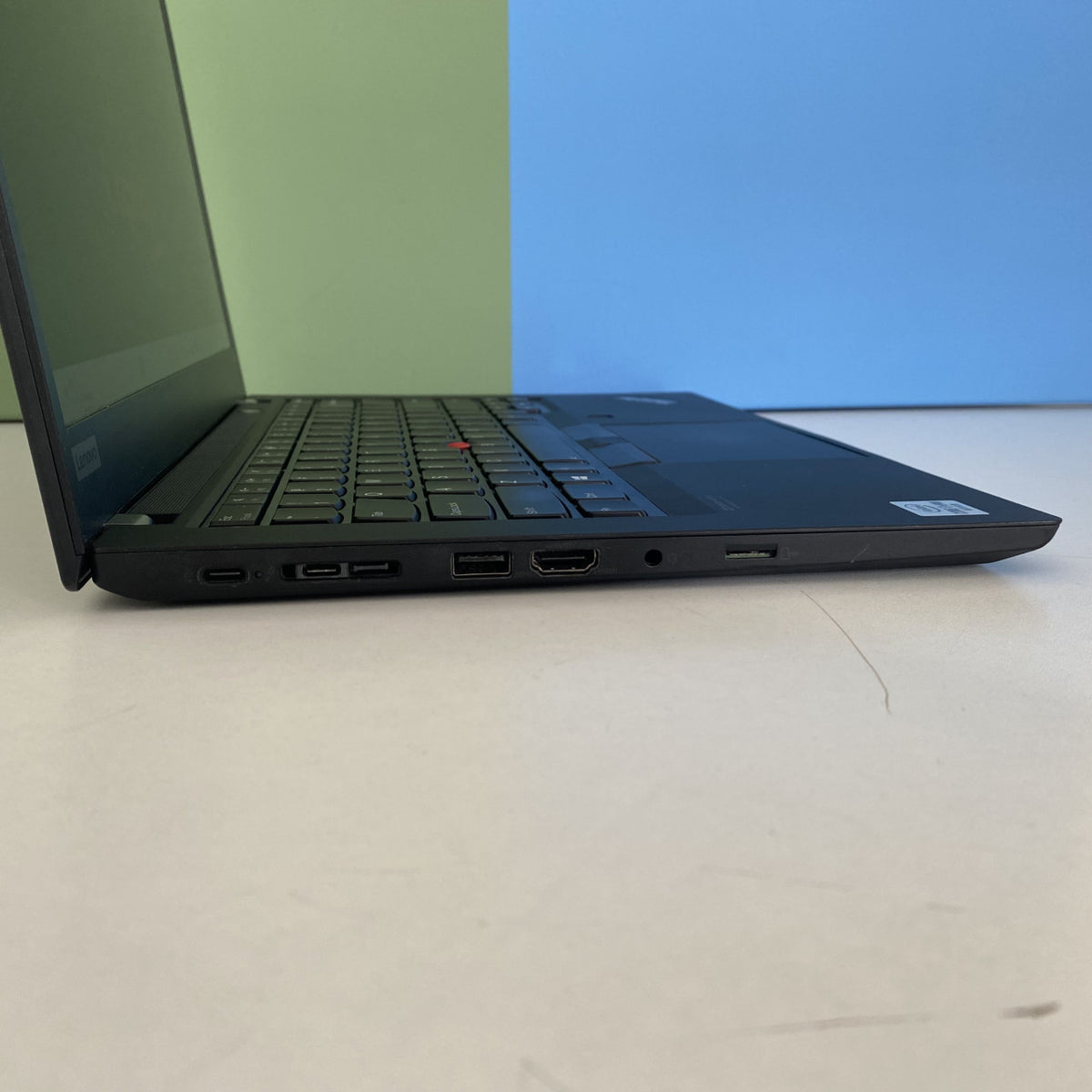 Lenovo ThinkPad T14 Gen 1 i7-10610U 16/256GB